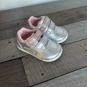 Stride Rite Kids Unisex Zips Kennedy Sneaker